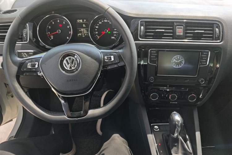 Used Volkswagen Sagitar 2017 1.6L Automatic Comfort Model