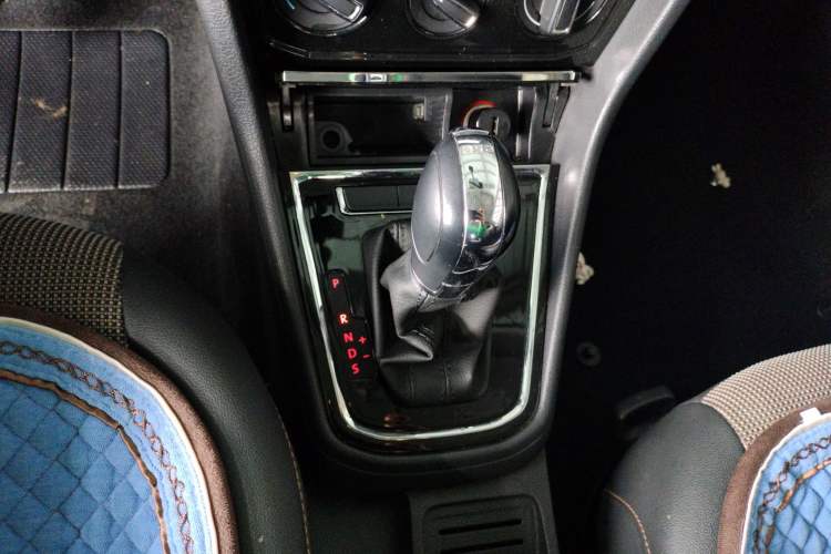 Used Volkswagen C-TREK 2017 230TSI DSG Comfort Version
