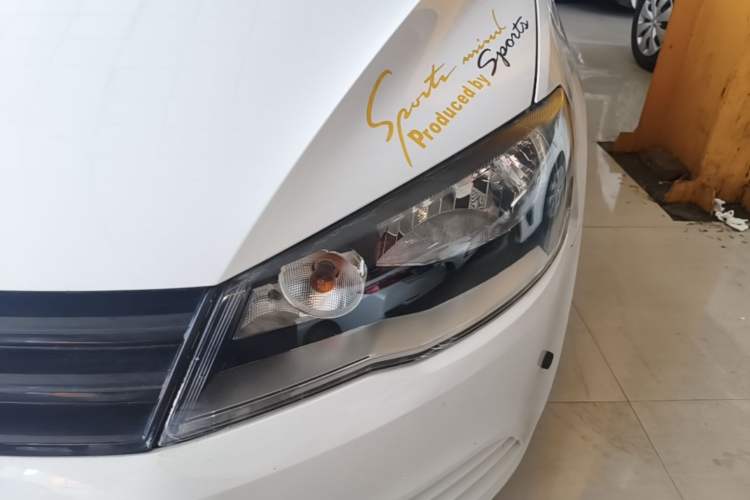 Used Volkswagen Jetta 2013 1.6L Manual Fashion Edition
