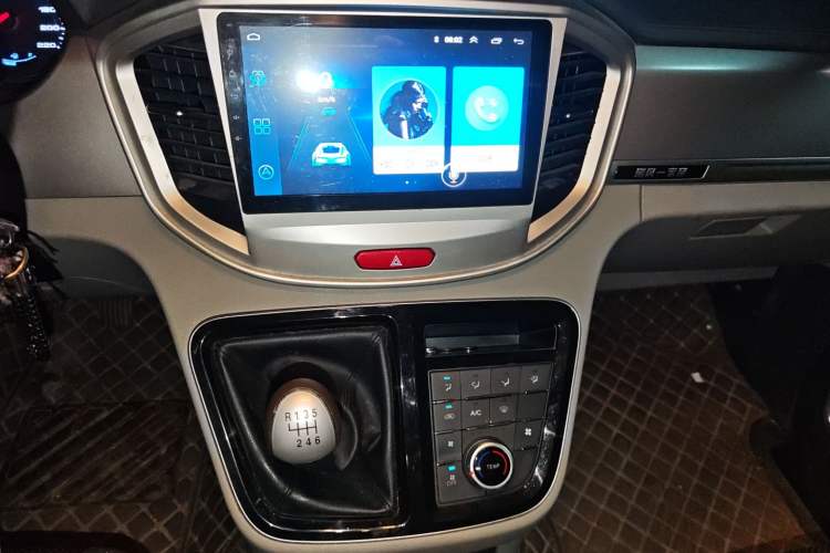 Used JAC Refine M4 2017 1.9T Diesel Manual Comfort Model