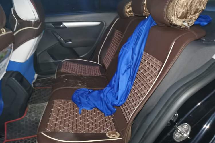 Used Volkswagen Lavida 2013 Revised Classic 1.6L Manual Fashion Edition
