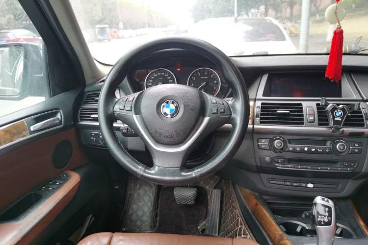 Used BMW X5 2013 xDrive35i Luxury Model