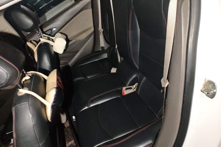 Used Chevrolet Cruze 2016 1.5L Automatic Stylish Sunroof Version Left Rear Seat