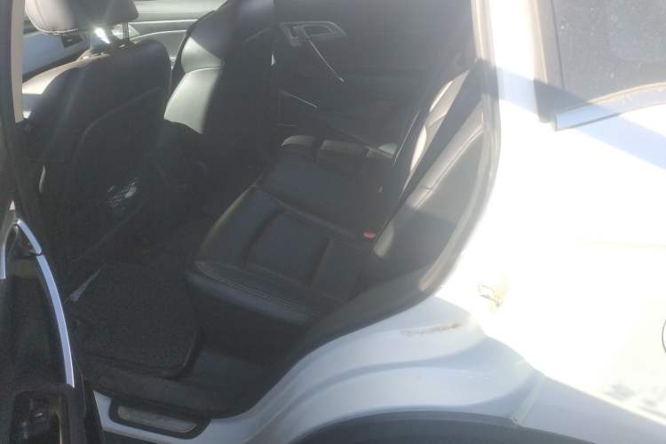 Used Geely Auto Emgrand X7 Sport 2016 2.0L Manual ZhiShang Version
