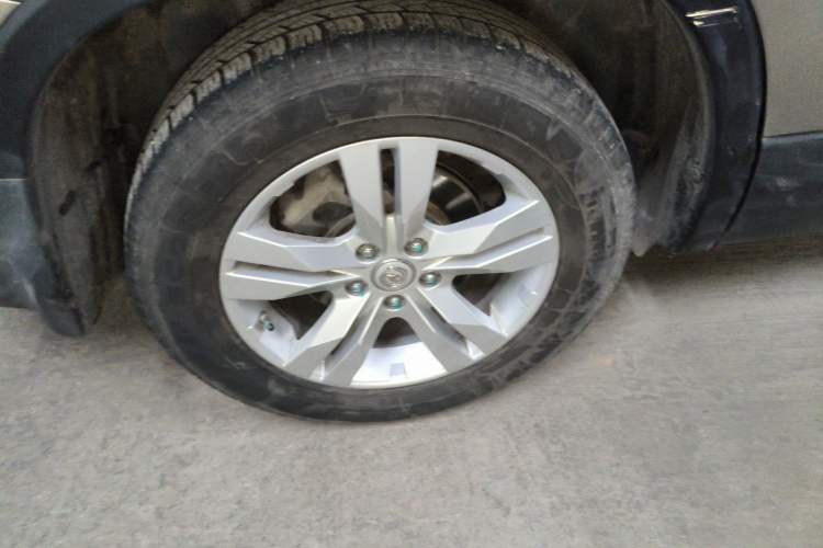 Used CHANGAN CS75 2014 2.0L Manual Luxury Version China V Standard
