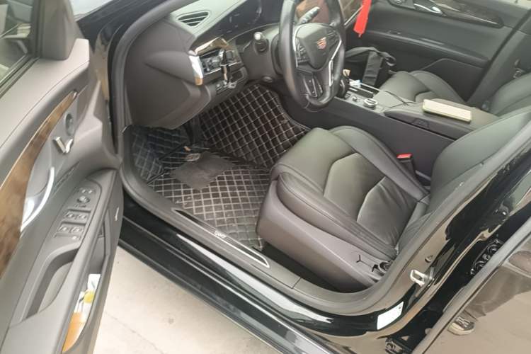 Used Cadillac CT6 2019 28T Luxury Model
