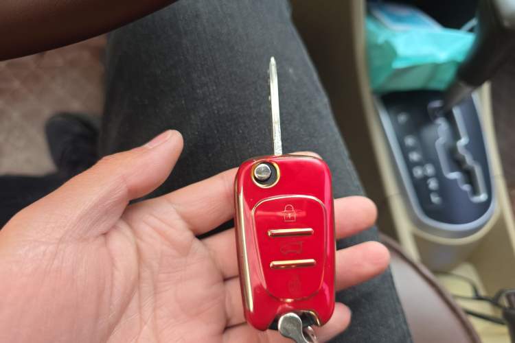 Used Hyundai Verna (older generation) 2010 Sedan 1.4L Automatic Fashionable GT Model
