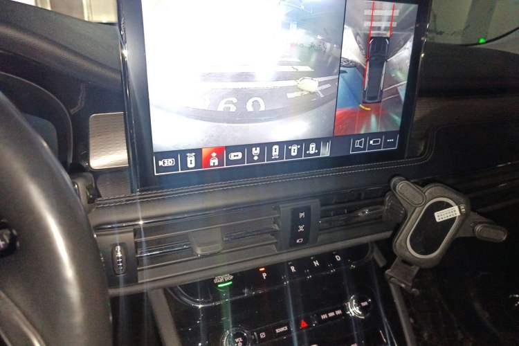 Used Lincoln Corsair 2022 2.0T Two-Wheel Drive Deluxe Edition Audio And AC Panel