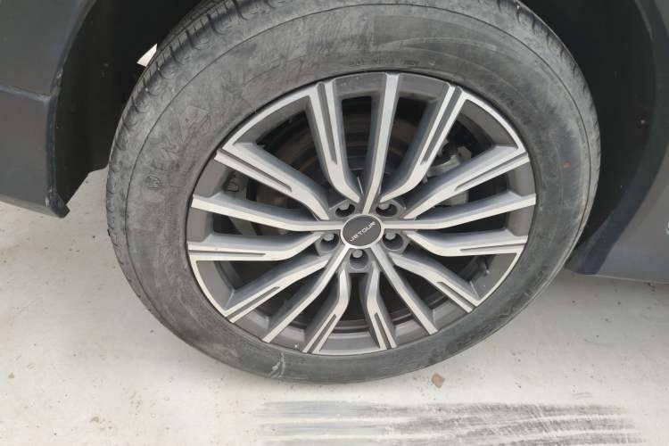 Used JETOUR X70 PLUS 2023 1.6T DCT Stronger 5-Seater