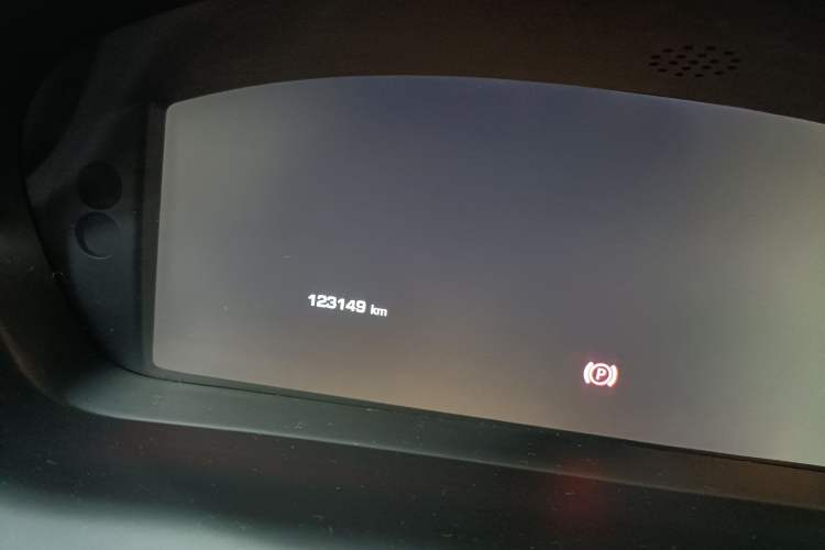 Used Jaguar XJ 2015 XJL 3.0 SC Two-Wheel-Drive Panoramic Business Edition