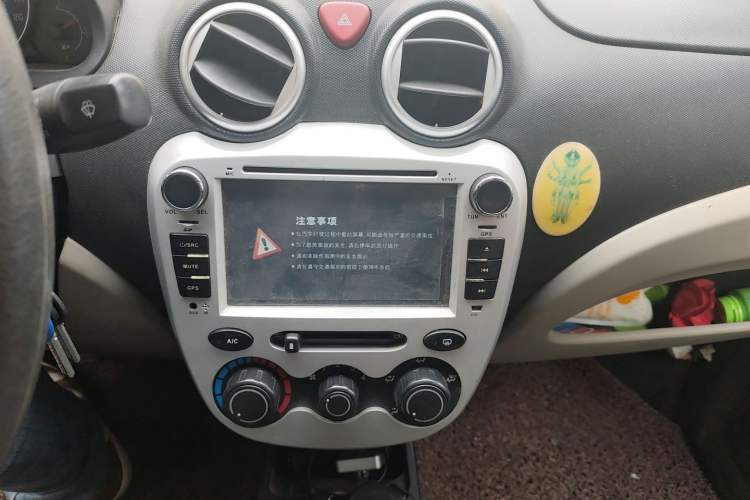 Used CHANGAN Benni mini 2012 1.0L Manual Fashion Edition China IV Standard
