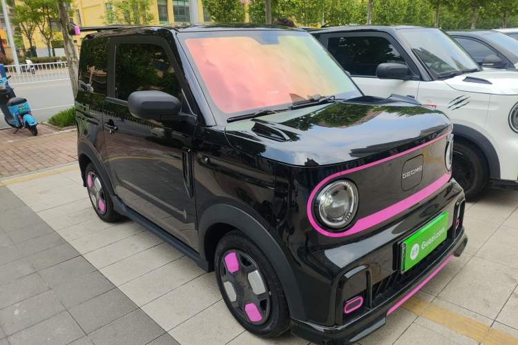 Used Geely Galaxy Panda 2025 210km Panda Kart Front Right 45 Deg