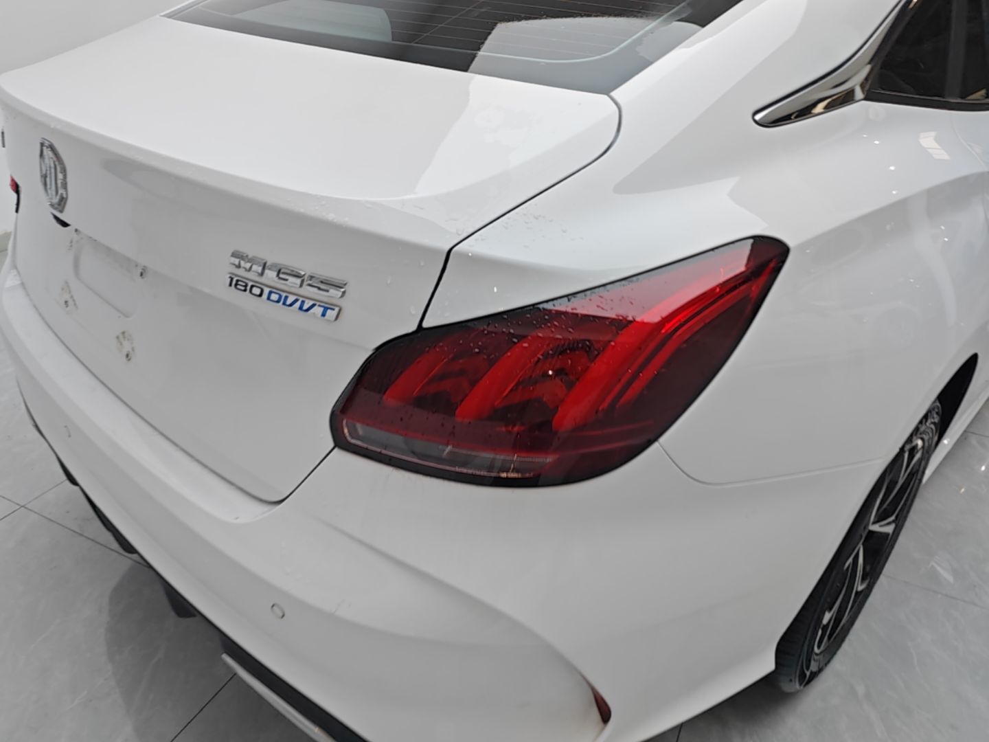 MG 5 2023 180 DVVT CVT Luxury Edition — снимка 9
