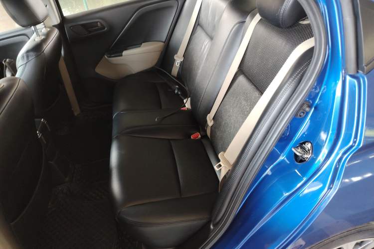 Used Honda City 2015 1.5L CVT Comfort Version