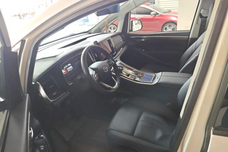 Used GAC Trumpchi M8 2021 Master Series 390T Prestige Edition Left Front Seat