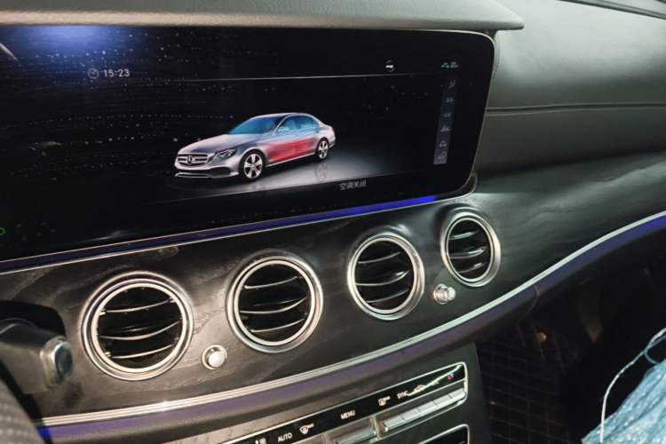 Used Mercedes-Benz E-Class 2018 Restyled E 300 L Sporty and Stylish Edition Audio And AC Panel