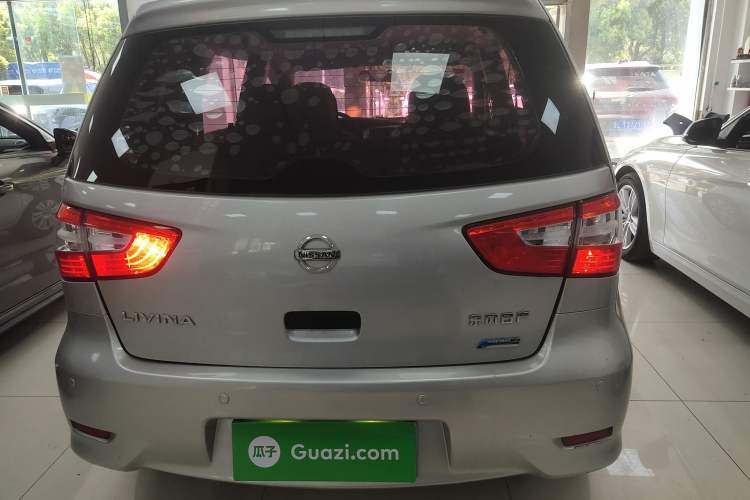 Used Nissan Livina 2015 1.6XE Manual Comfort Edition Rear