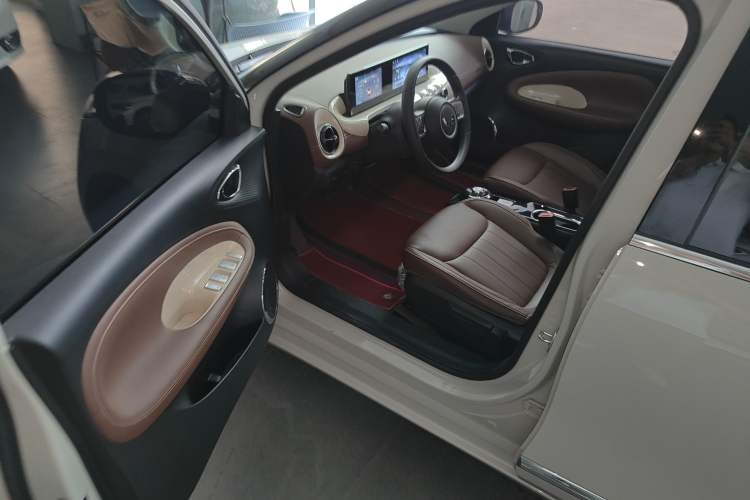 Used Wuling Bingo 2024 333 km Enjoyment Version Driver Seat