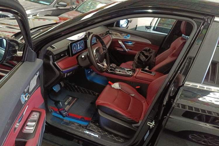 Used JETOUR X70 PLUS 2021 1.6T DCT Pro+ 5-Seater