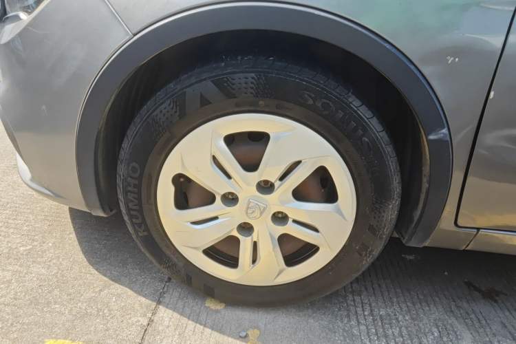 Used Baojun 310W 2017 1.5L Manual Comfort Version China V