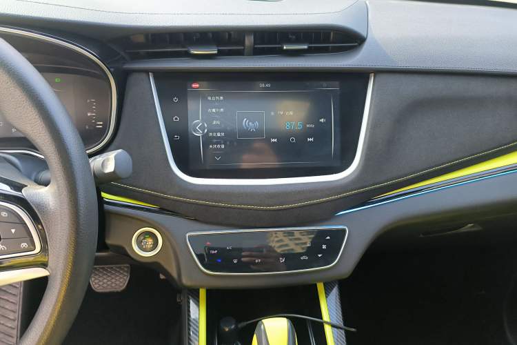 Used SWM G01 2019 F Version 1.5T Automatic Silver Powder Edition China VI Emission Standard
