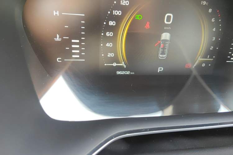 Used Geely Auto Emgrand X7 Sport 2022 Boyue X 1.8TD DCT Smart Model Odometer Close Up