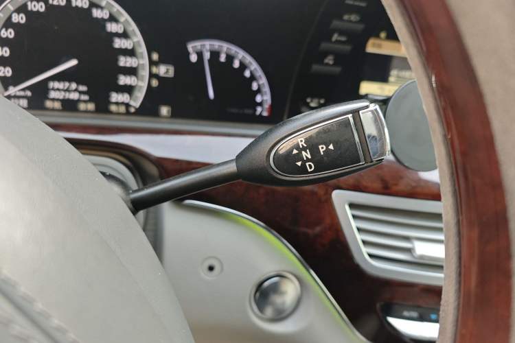 Used Mercedes-Benz S-Class 2011 S 350 L CGI