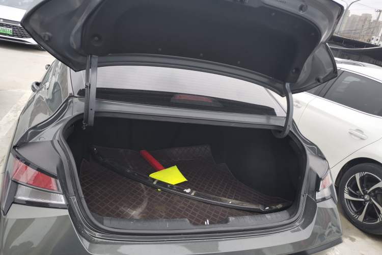 Used Hyundai Elantra 2023 1.5L CVT GLX Elite Edition
