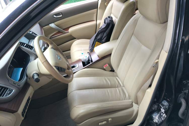 Used Nissan Teana 2010 2.5L XL Anniversary Edition Left Front Seat