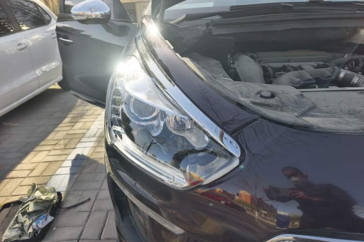 Used DS 5 2014 1.6T Luxury Edition THP160 Right Front Headlight