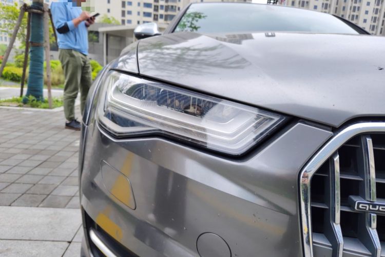 Used Audi A6 2015 3.0T allroad quattro
