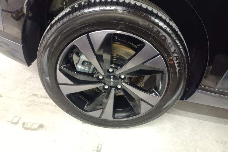 Used AION V 2026 Model Aion Tyrannosaurus Family Edition 520 Zhi Zun Edition
