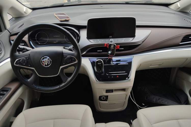 Used Buick GL8 2021 Land Cruiser Executive Class 652T Smart Luxury Model