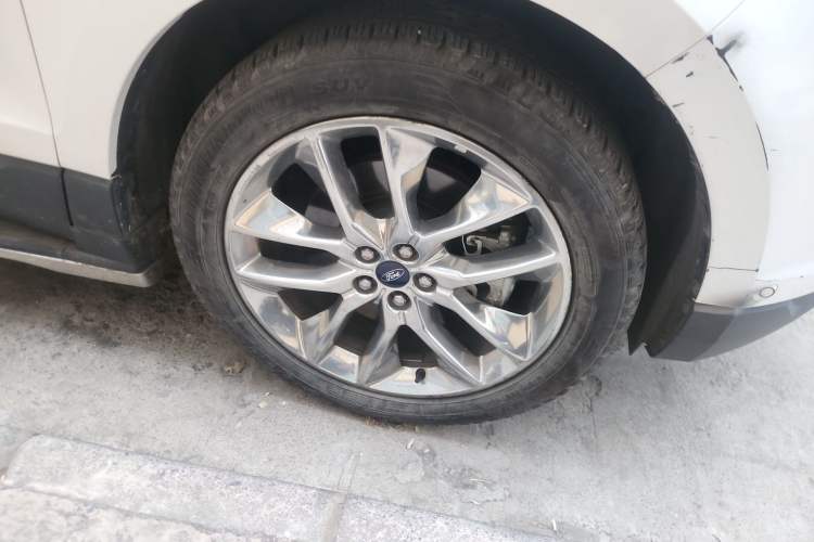 Used Ford Edge 2018 EcoBoost 245 4x4 Titanium Plus 7-Seater China V Standard Right Front Wheel Hub