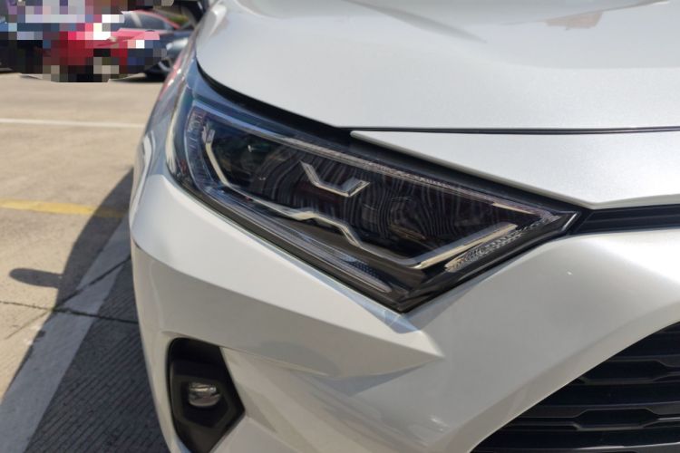 Used Toyota RAV4 2023 2.0L CVT Two-Wheel Drive Urban Edition
