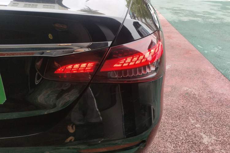 Used Mercedes-Benz E-Class 2021 E 260 L Sport Edition Exterior 3