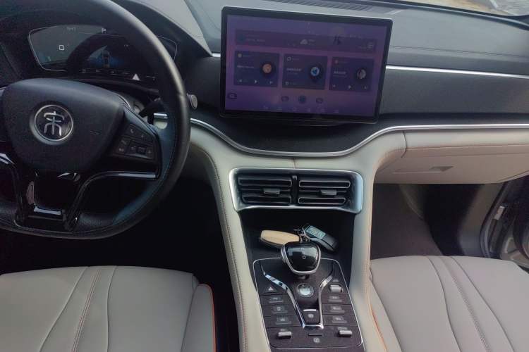 Used BYD Song PLUS New Energy 2021 DM-i 110KM Flagship Model
