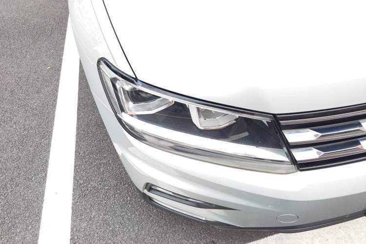 Used Volkswagen Tiguan L 2017 330TSI Automatic Two-Wheel Drive Luxury Edition
