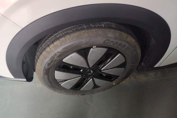 Used Wuling Bingo S 2025 Model 325km Deluxe Edition