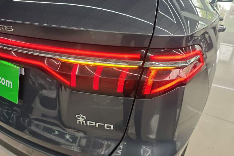 Used BYD Song Pro 2019 1.5T Automatic Elite Edition
