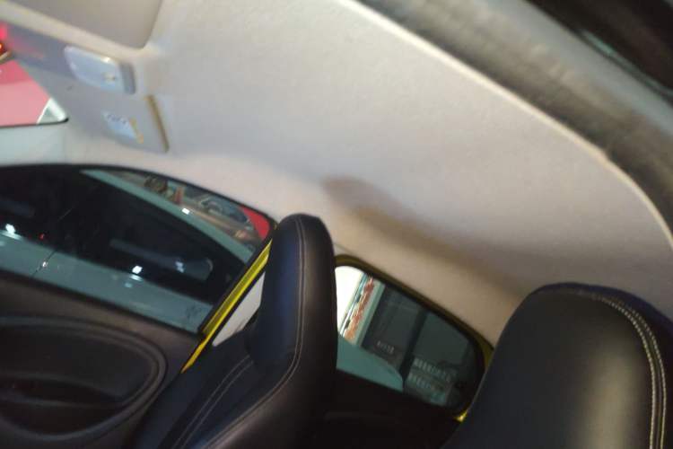 Used smart forfour 2018 1.0L 52 kW Dynamic Edition
