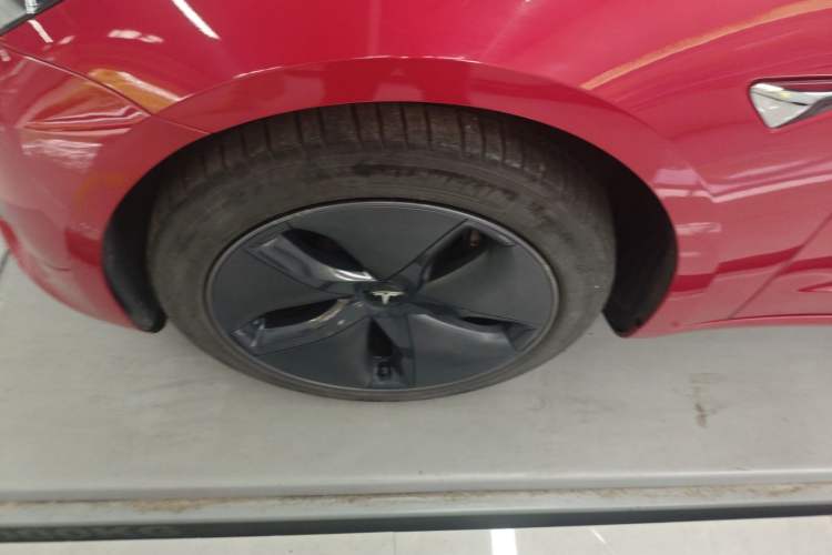 Used Tesla Model 3 2020 Standard Range Rear-Wheel Drive Upgraded Version Exterior 4