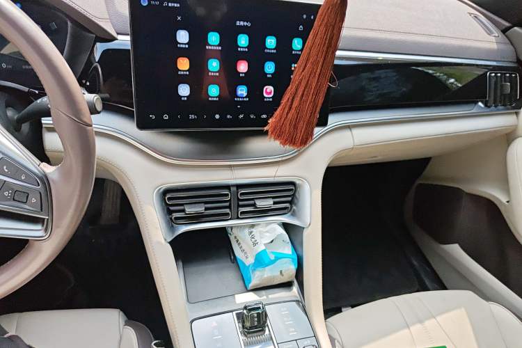 Used BYD Song PLUS New Energy 2025 EV 520km Luxury Version
