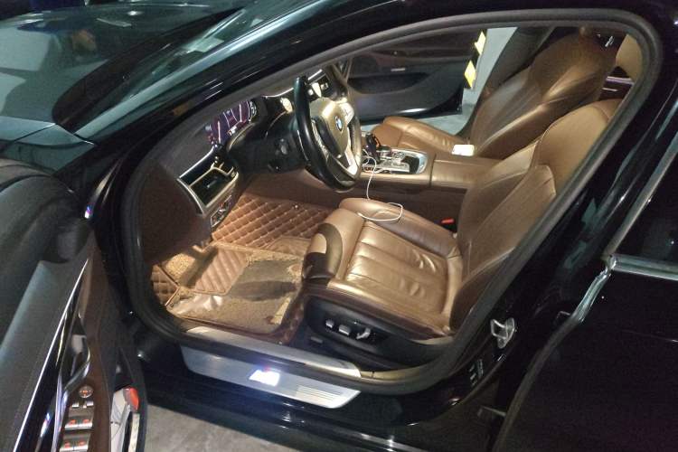 Used BMW 7 Series 2018 730Li Leading Model M Sport Package