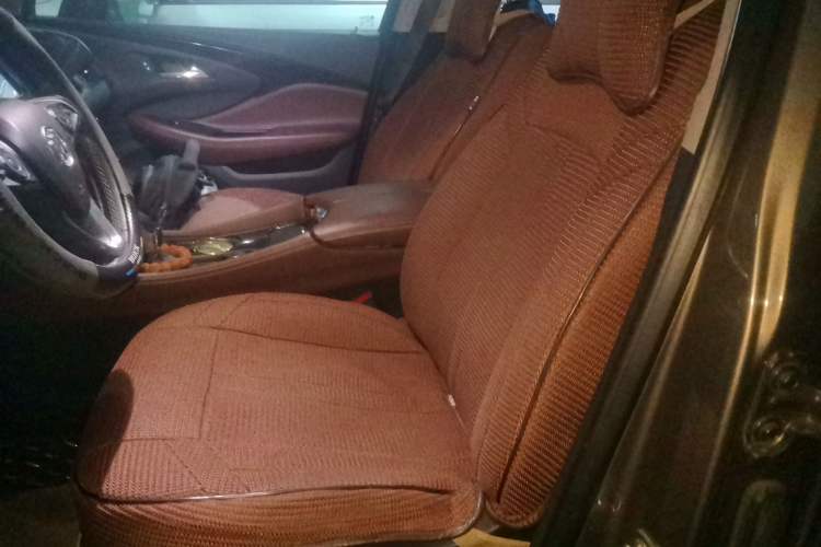 Used Buick Envision 2016 20T Two-Wheel-Drive Elite Model
