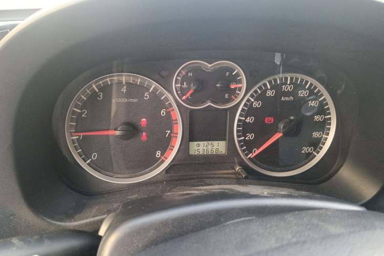 Used Haval H5 Classic 2013 Zhizun Edition 2.0L Manual Two-Wheel Drive Entry-Level Model