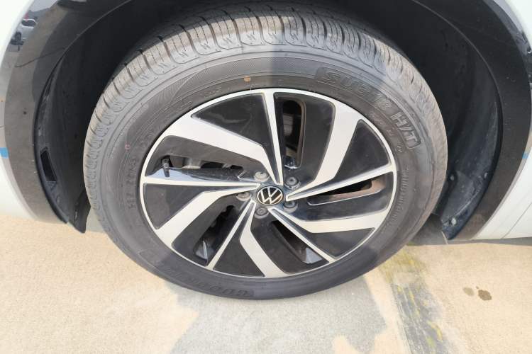 Used Volkswagen Viloran 2024 330TSI Luxury Edition