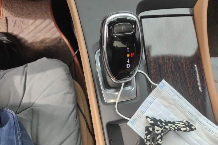 Used Buick LaCrosse 2016 20T Luxury Model Gear Lever