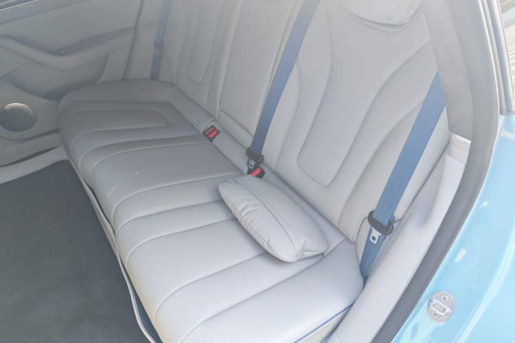 Used Hima Luxeed S7 2025 705 km Max