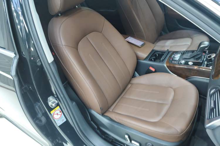 Used Audi A6L 2016 30 FSI Comfort Version Right Front Seat